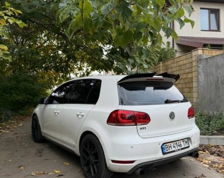 Белый Фольксваген Гольф, объемом двигателя 2 л и пробегом 218 тыс. км за 10000 $, фото 2 на Automoto.ua