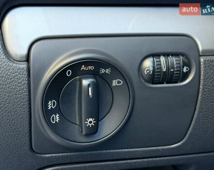 Белый Фольксваген Гольф, объемом двигателя 1.39 л и пробегом 171 тыс. км за 6999 $, фото 42 на Automoto.ua