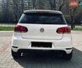 Белый Фольксваген Гольф, объемом двигателя 1.98 л и пробегом 127 тыс. км за 9900 $, фото 4 на Automoto.ua