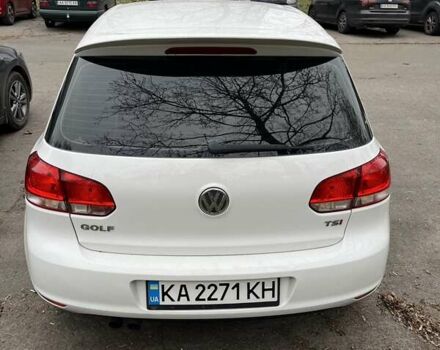 Белый Фольксваген Гольф, объемом двигателя 1.39 л и пробегом 161 тыс. км за 9000 $, фото 5 на Automoto.ua