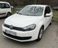 Белый Фольксваген Гольф, объемом двигателя 1.39 л и пробегом 161 тыс. км за 9000 $, фото 1 на Automoto.ua