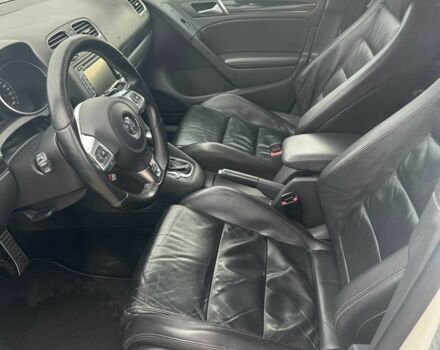 Белый Фольксваген Гольф, объемом двигателя 2 л и пробегом 152 тыс. км за 11800 $, фото 13 на Automoto.ua