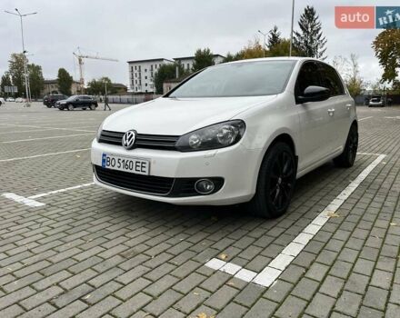 Білий Фольксваген Гольф, об'ємом двигуна 1.39 л та пробігом 100 тис. км за 9300 $, фото 3 на Automoto.ua