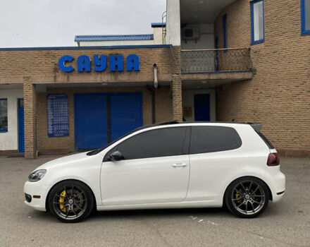 Белый Фольксваген Гольф, объемом двигателя 2.5 л и пробегом 149 тыс. км за 11500 $, фото 3 на Automoto.ua