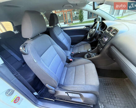 Белый Фольксваген Гольф, объемом двигателя 1.39 л и пробегом 171 тыс. км за 6999 $, фото 37 на Automoto.ua