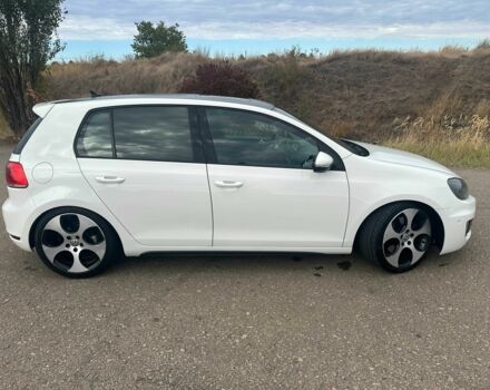 Белый Фольксваген Гольф, объемом двигателя 2 л и пробегом 152 тыс. км за 11800 $, фото 7 на Automoto.ua