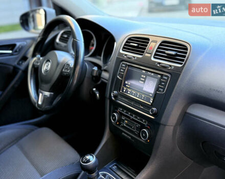 Белый Фольксваген Гольф, объемом двигателя 1.39 л и пробегом 171 тыс. км за 6999 $, фото 38 на Automoto.ua