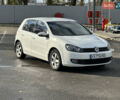 Белый Фольксваген Гольф, объемом двигателя 1.6 л и пробегом 188 тыс. км за 8600 $, фото 2 на Automoto.ua