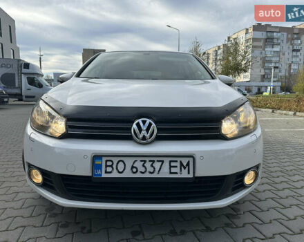 Белый Фольксваген Гольф, объемом двигателя 1.39 л и пробегом 176 тыс. км за 8850 $, фото 4 на Automoto.ua