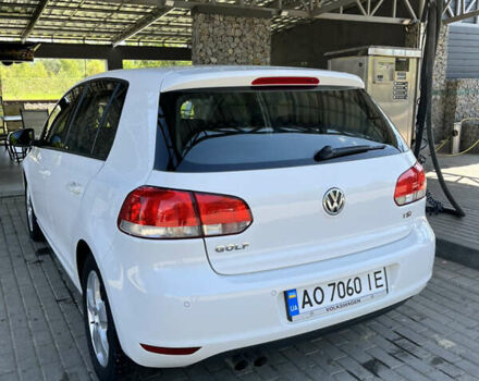 Белый Фольксваген Гольф, объемом двигателя 1.39 л и пробегом 230 тыс. км за 8200 $, фото 3 на Automoto.ua