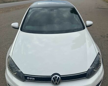 Белый Фольксваген Гольф, объемом двигателя 2 л и пробегом 152 тыс. км за 11800 $, фото 4 на Automoto.ua