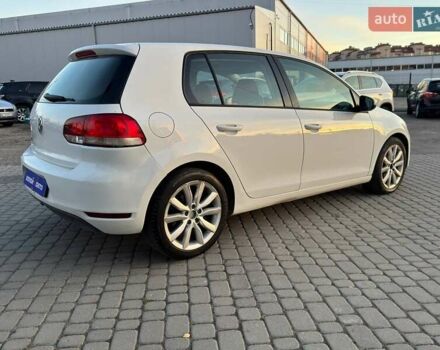 Білий Фольксваген Гольф, об'ємом двигуна 2.48 л та пробігом 190 тис. км за 9800 $, фото 9 на Automoto.ua