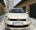 Белый Фольксваген Гольф, объемом двигателя 1.6 л и пробегом 225 тыс. км за 7950 $, фото 20 на Automoto.ua