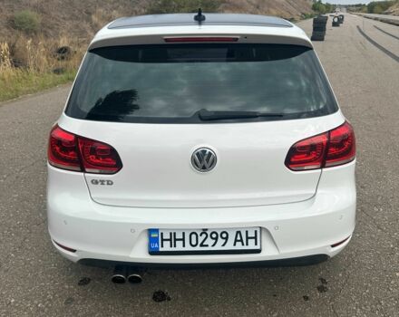 Белый Фольксваген Гольф, объемом двигателя 2 л и пробегом 152 тыс. км за 11800 $, фото 5 на Automoto.ua