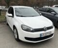 Белый Фольксваген Гольф, объемом двигателя 1.39 л и пробегом 161 тыс. км за 9000 $, фото 1 на Automoto.ua