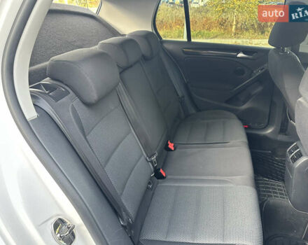 Белый Фольксваген Гольф, объемом двигателя 1.39 л и пробегом 176 тыс. км за 8850 $, фото 39 на Automoto.ua