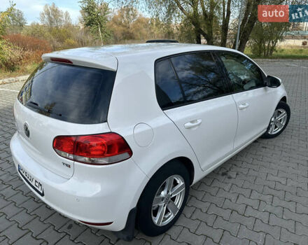 Белый Фольксваген Гольф, объемом двигателя 1.39 л и пробегом 176 тыс. км за 8850 $, фото 7 на Automoto.ua