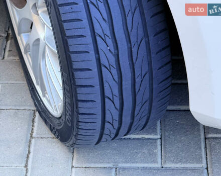 Белый Фольксваген Гольф, объемом двигателя 1.39 л и пробегом 171 тыс. км за 6999 $, фото 51 на Automoto.ua