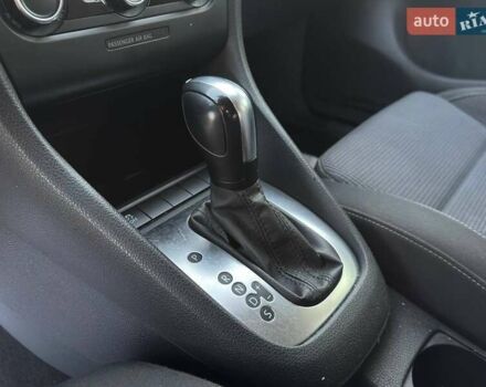 Білий Фольксваген Гольф, об'ємом двигуна 2.48 л та пробігом 190 тис. км за 9800 $, фото 12 на Automoto.ua