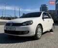Белый Фольксваген Гольф, объемом двигателя 1.39 л и пробегом 162 тыс. км за 9000 $, фото 6 на Automoto.ua