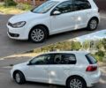 Белый Фольксваген Гольф, объемом двигателя 1.6 л и пробегом 330 тыс. км за 6900 $, фото 2 на Automoto.ua