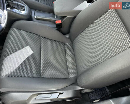 Белый Фольксваген Гольф, объемом двигателя 1.6 л и пробегом 188 тыс. км за 8600 $, фото 21 на Automoto.ua