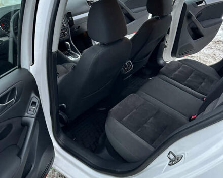 Білий Фольксваген Гольф, об'ємом двигуна 1.97 л та пробігом 265 тис. км за 10800 $, фото 30 на Automoto.ua