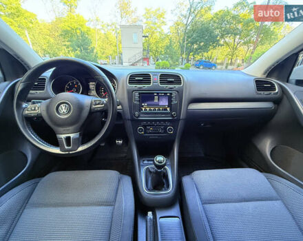 Белый Фольксваген Гольф, объемом двигателя 1.39 л и пробегом 171 тыс. км за 6999 $, фото 30 на Automoto.ua