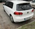 Белый Фольксваген Гольф, объемом двигателя 1.39 л и пробегом 161 тыс. км за 9000 $, фото 4 на Automoto.ua
