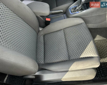 Белый Фольксваген Гольф, объемом двигателя 1.6 л и пробегом 188 тыс. км за 8600 $, фото 14 на Automoto.ua