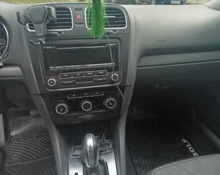 Белый Фольксваген Гольф, объемом двигателя 2.48 л и пробегом 234 тыс. км за 7800 $, фото 6 на Automoto.ua