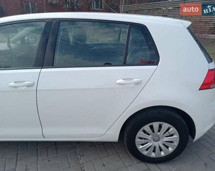Білий Фольксваген Гольф, об'ємом двигуна 2 л та пробігом 265 тис. км за 11800 $, фото 24 на Automoto.ua