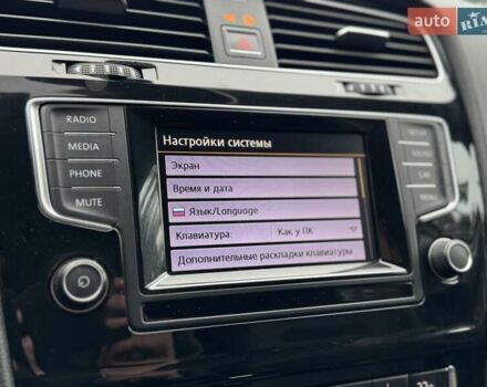 Белый Фольксваген Гольф, объемом двигателя 1.97 л и пробегом 199 тыс. км за 12800 $, фото 47 на Automoto.ua