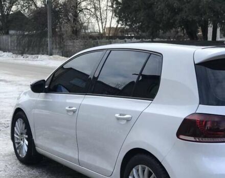 Білий Фольксваген Гольф, об'ємом двигуна 2.48 л та пробігом 140 тис. км за 11000 $, фото 10 на Automoto.ua