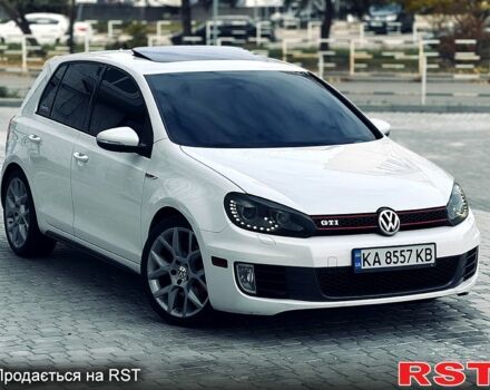 Фольксваген Гольф 2013 в Полтаве на Automoto.ua Белый Фольксваген Гольф, объемом двигателя 2 л и пробегом 199 тыс. км за 10400 $, фото 1 на Automoto.ua