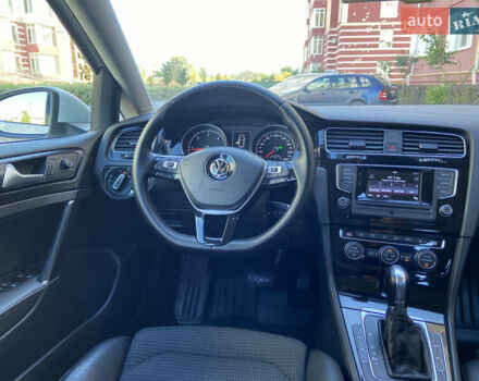 Білий Фольксваген Гольф, об'ємом двигуна 1.97 л та пробігом 185 тис. км за 13500 $, фото 61 на Automoto.ua