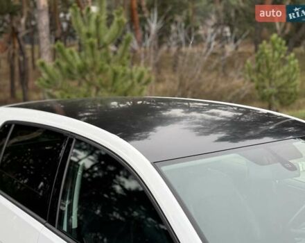 Белый Фольксваген Гольф, объемом двигателя 1.97 л и пробегом 199 тыс. км за 12800 $, фото 16 на Automoto.ua