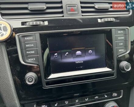 Белый Фольксваген Гольф, объемом двигателя 1.4 л и пробегом 125 тыс. км за 14777 $, фото 26 на Automoto.ua