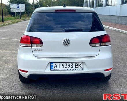 Белый Фольксваген Гольф, объемом двигателя 25 л и пробегом 250 тыс. км за 9500 $, фото 3 на Automoto.ua