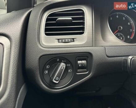 Белый Фольксваген Гольф, объемом двигателя 1.4 л и пробегом 150 тыс. км за 10900 $, фото 25 на Automoto.ua