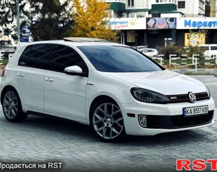 Фольксваген Гольф 2013 в Полтаве на Automoto.ua Белый Фольксваген Гольф, объемом двигателя 2 л и пробегом 199 тыс. км за 10400 $, фото 4 на Automoto.ua