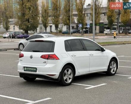 Белый Фольксваген Гольф, объемом двигателя 1.4 л и пробегом 125 тыс. км за 14777 $, фото 6 на Automoto.ua