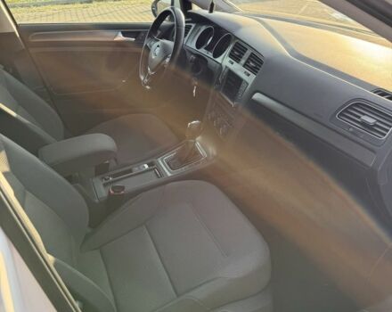 Белый Фольксваген Гольф, объемом двигателя 2 л и пробегом 215 тыс. км за 12200 $, фото 14 на Automoto.ua