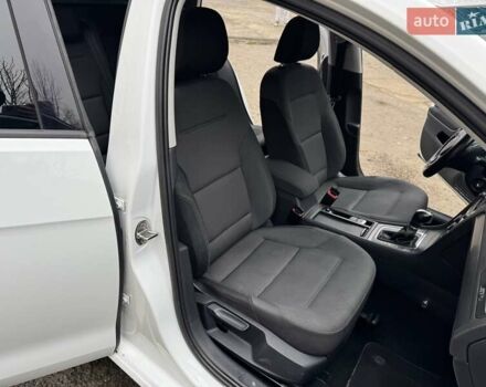 Белый Фольксваген Гольф, объемом двигателя 1.4 л и пробегом 150 тыс. км за 10900 $, фото 15 на Automoto.ua