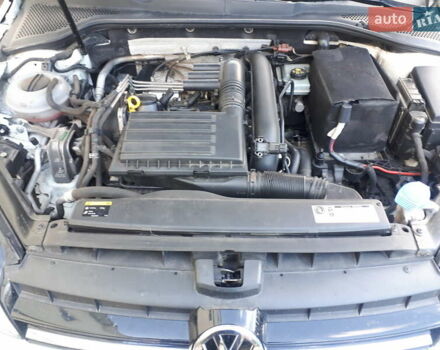 Белый Фольксваген Гольф, объемом двигателя 1.4 л и пробегом 164 тыс. км за 12300 $, фото 11 на Automoto.ua