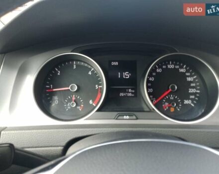 Білий Фольксваген Гольф, об'ємом двигуна 2 л та пробігом 265 тис. км за 11800 $, фото 16 на Automoto.ua