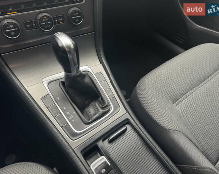 Белый Фольксваген Гольф, объемом двигателя 1.4 л и пробегом 151 тыс. км за 10800 $, фото 20 на Automoto.ua