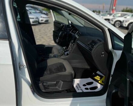 Білий Фольксваген Гольф, об'ємом двигуна 1.4 л та пробігом 176 тис. км за 14800 $, фото 13 на Automoto.ua