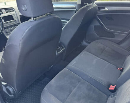 Білий Фольксваген Гольф, об'ємом двигуна 1.97 л та пробігом 125 тис. км за 15200 $, фото 10 на Automoto.ua