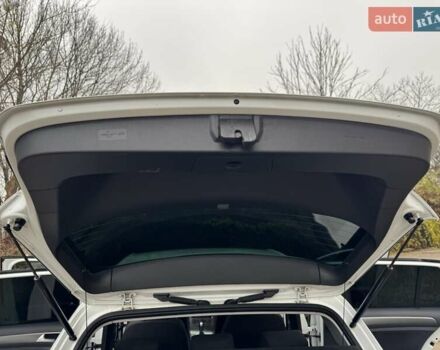 Белый Фольксваген Гольф, объемом двигателя 1.4 л и пробегом 150 тыс. км за 10900 $, фото 18 на Automoto.ua